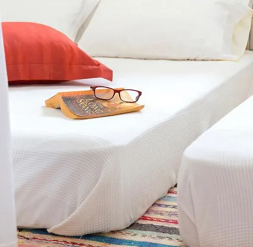 Petra House كارباثوس